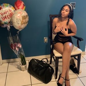 Meet your Posher, Juliette